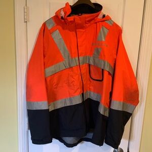 Delta Airlines Waterproof Hooded Reflective Jacket Size L (by Lands End)